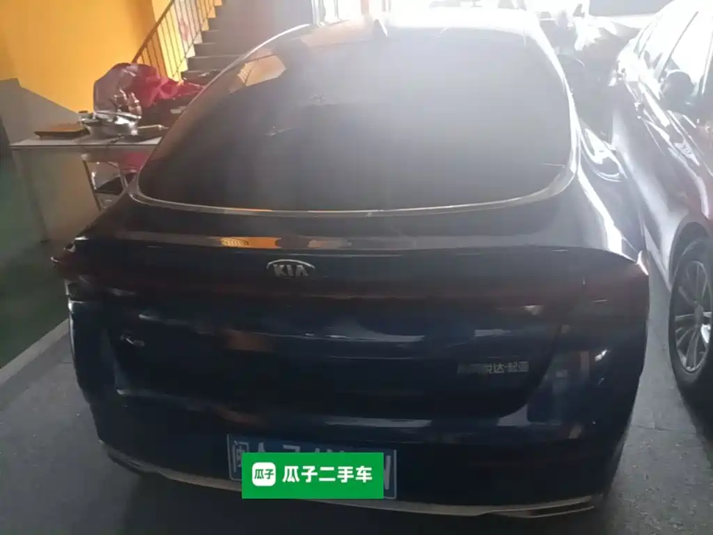 Kia K5 — миниатюра 6