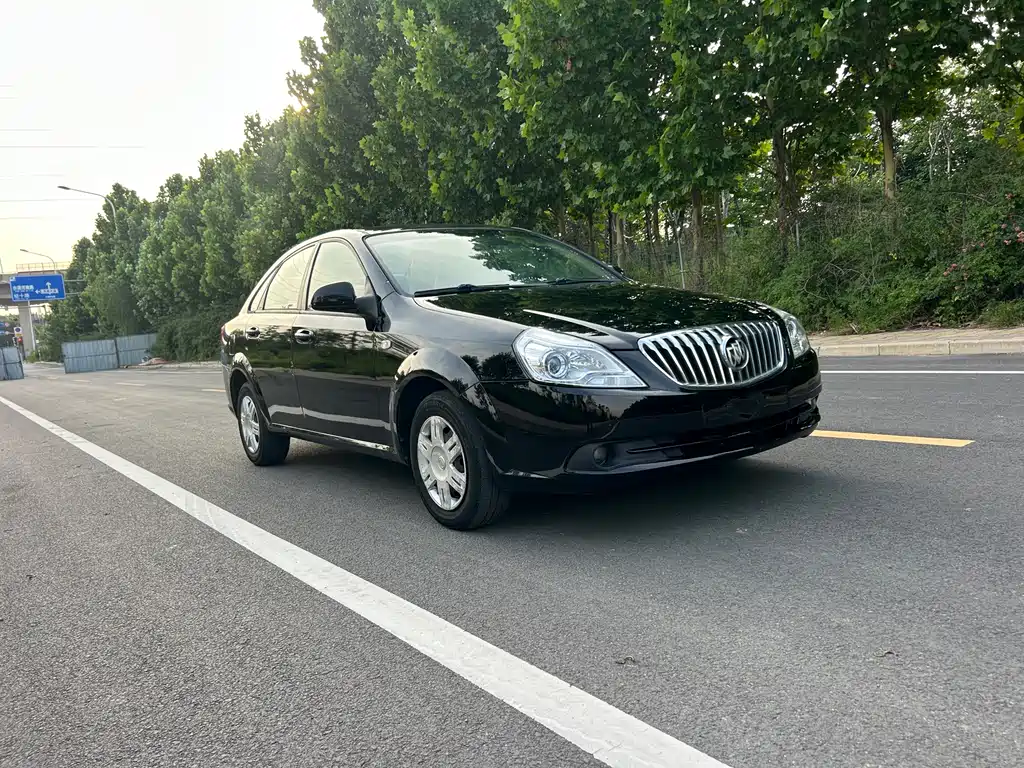 Buick Excelle — миниатюра 3