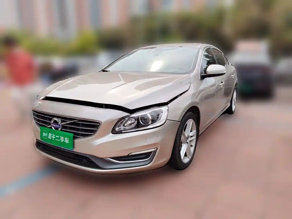 Volvo S60