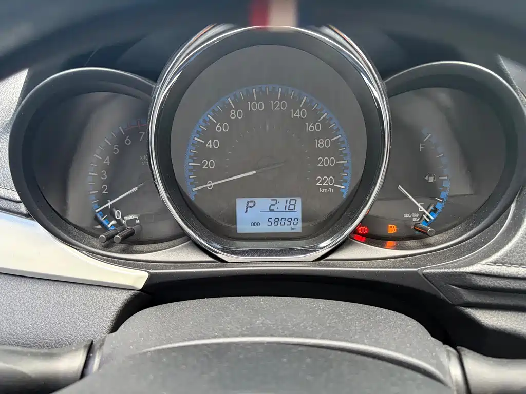 Toyota Vios — миниатюра 4