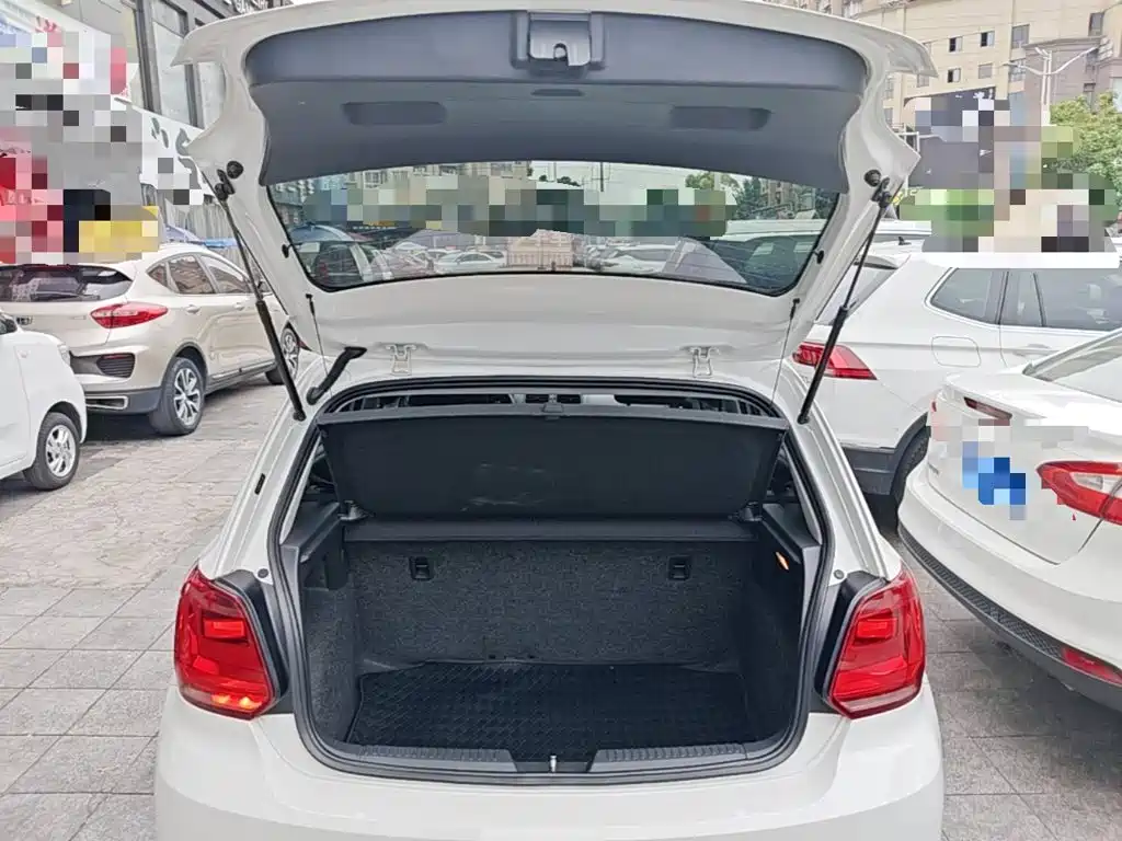 Volkswagen Polo — миниатюра 19