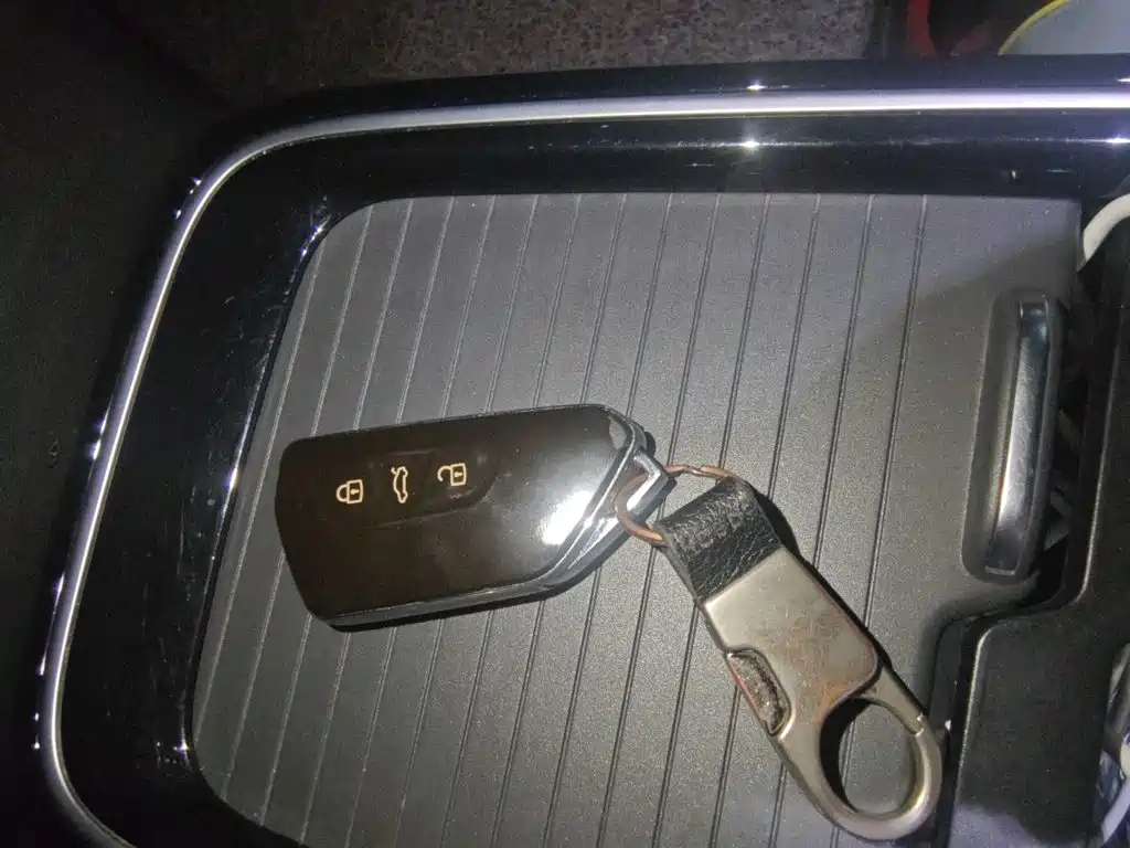 Volkswagen ID.4 X — миниатюра 9