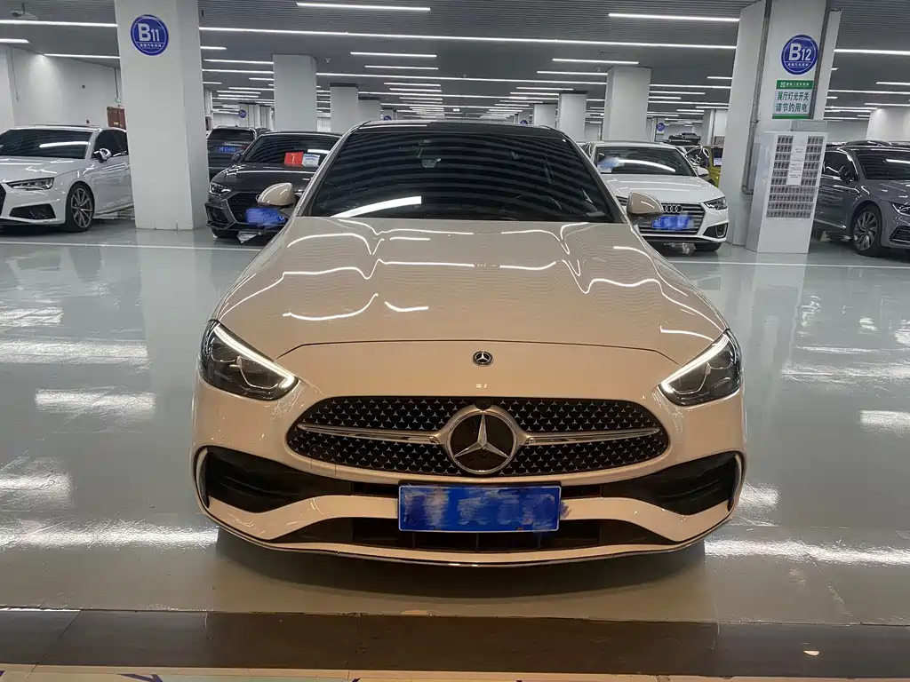 Mercedes-Benz C-Class — миниатюра 2