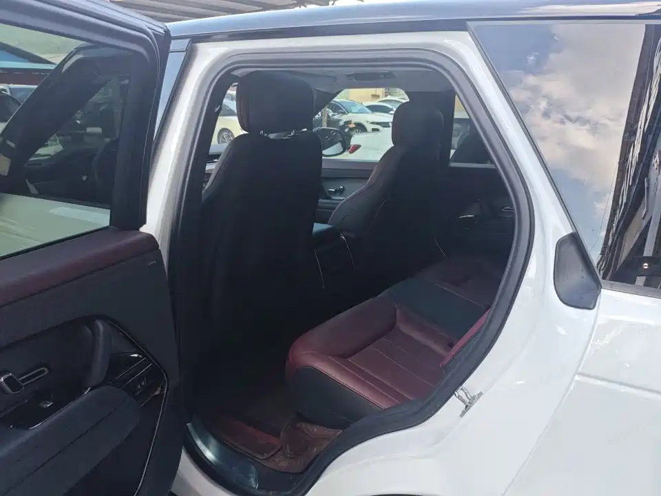 Land Rover Sport — миниатюра 8