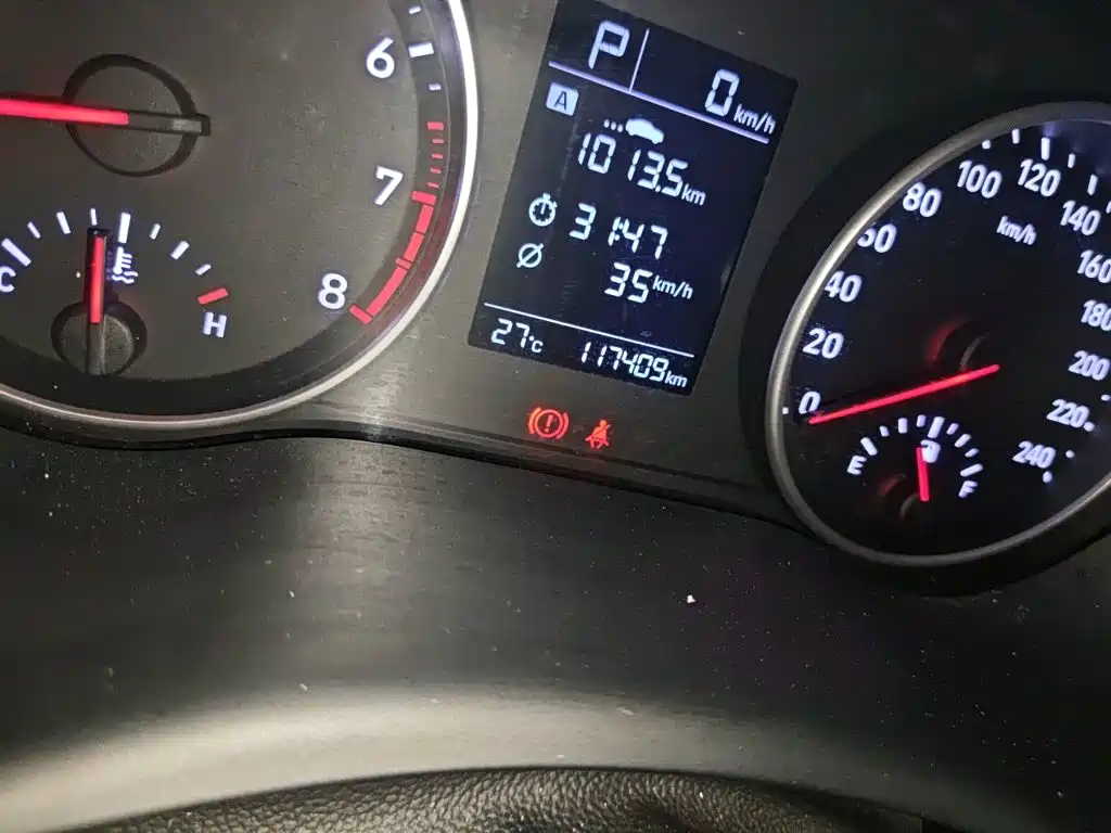 Hyundai Elantra — миниатюра 5