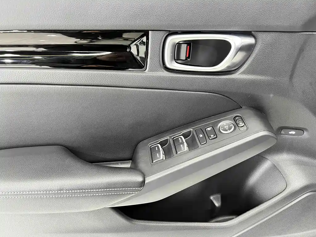 Honda Civic — миниатюра 13