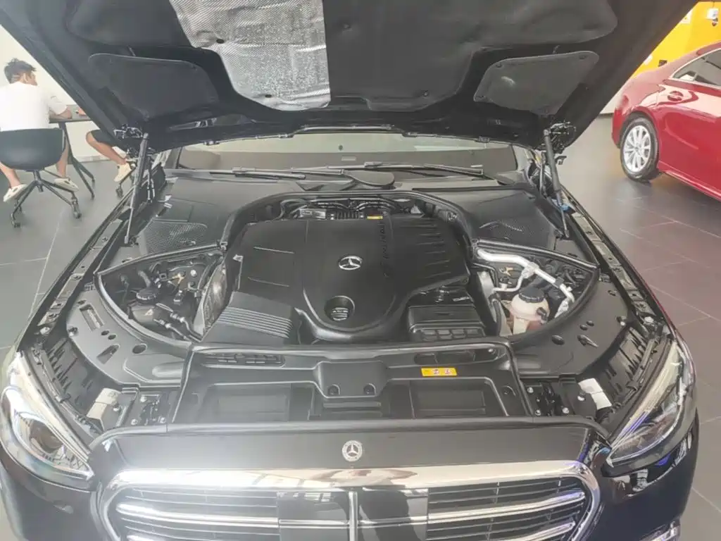 Mercedes-Benz S-Class — миниатюра 25