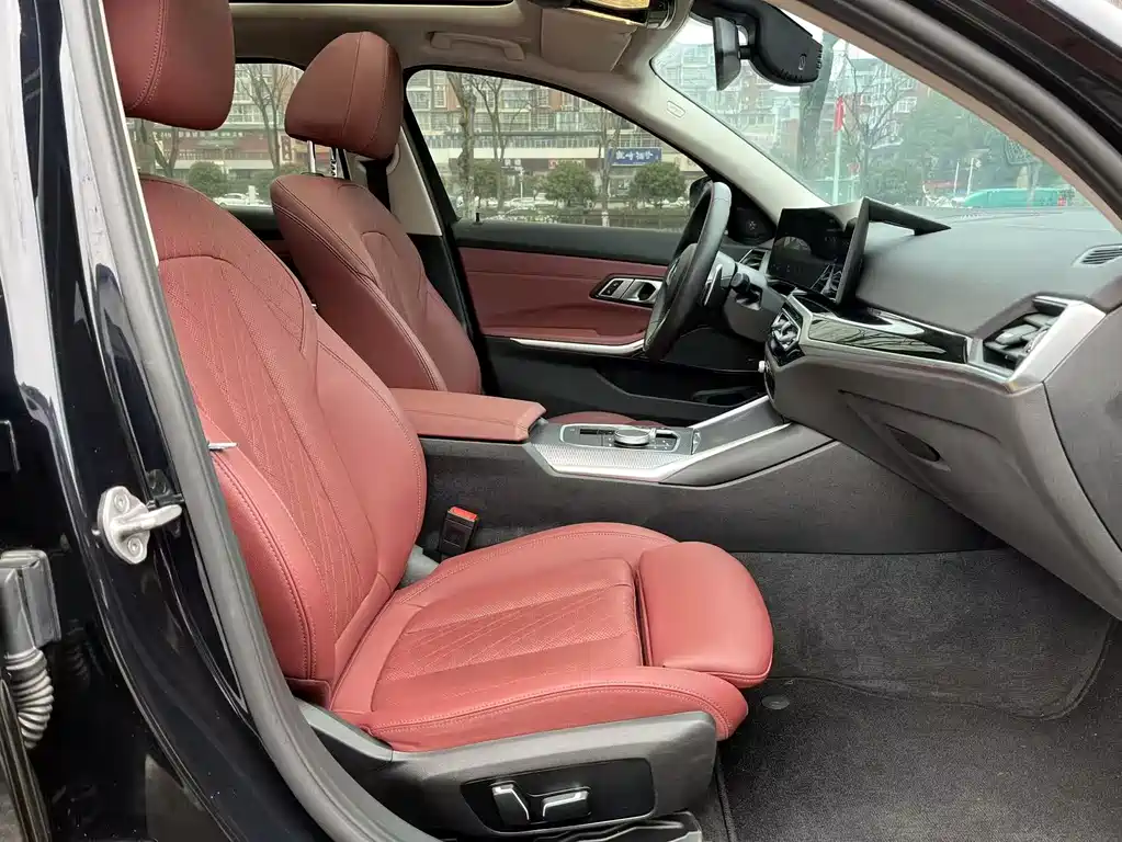 BMW 3 Series 3 2024 325Li M Sport