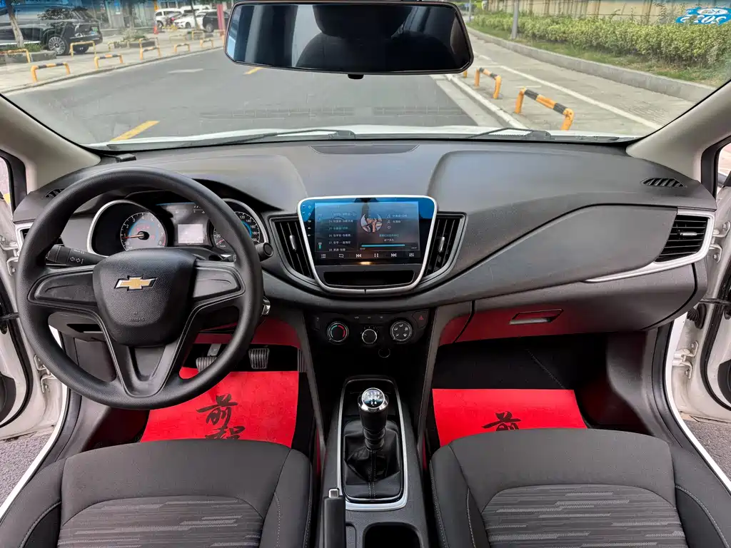 Chevrolet Cavalier — миниатюра 10