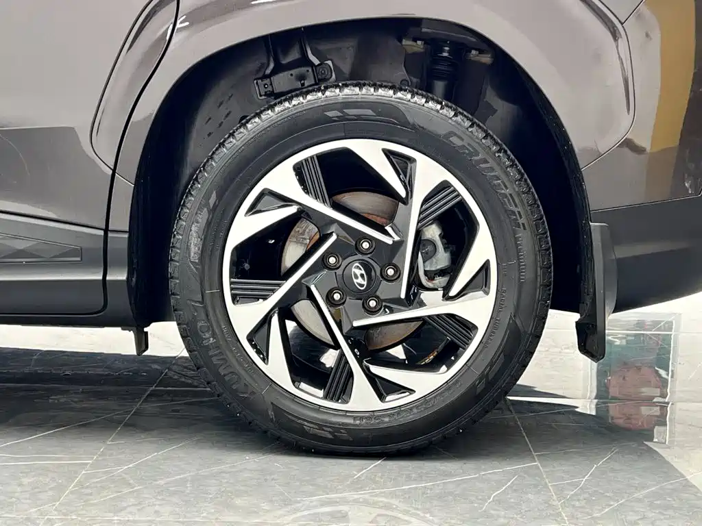 Hyundai Custo — миниатюра 25