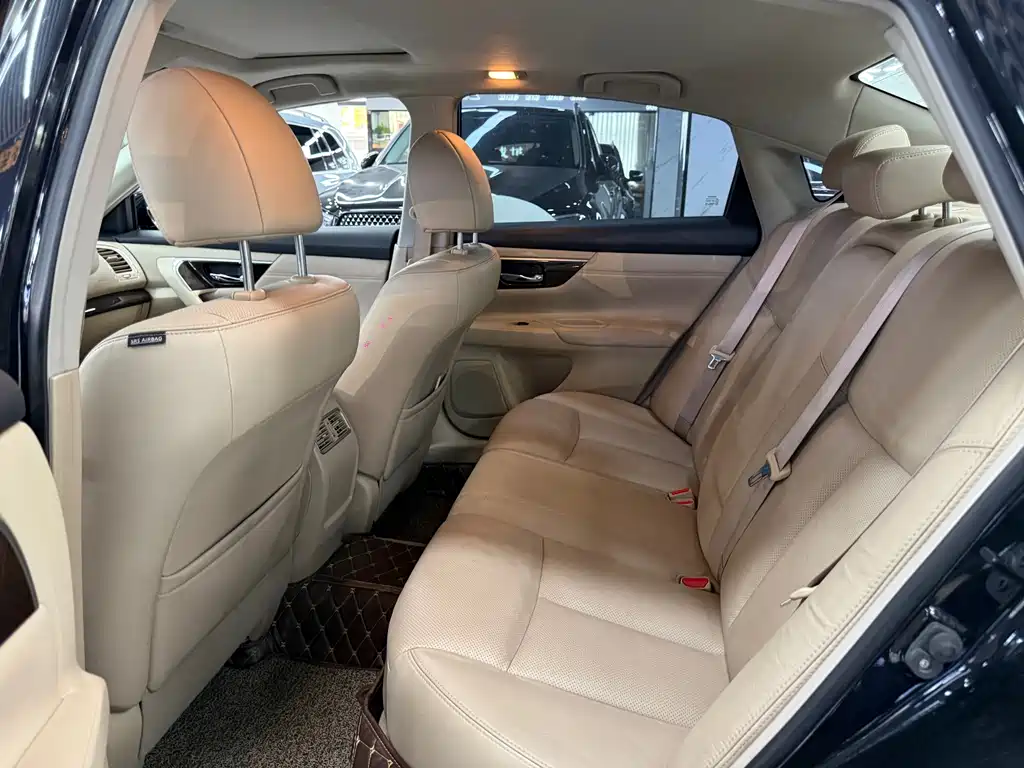Nissan Teana — миниатюра 5
