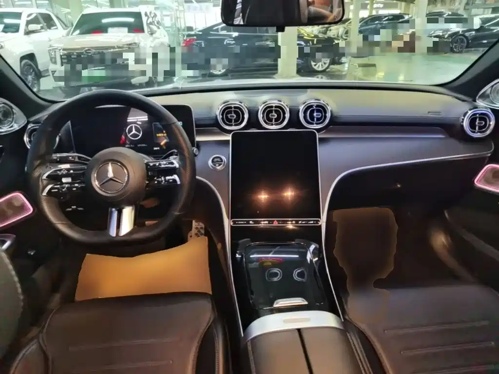 Mercedes-Benz C-Class — миниатюра 10