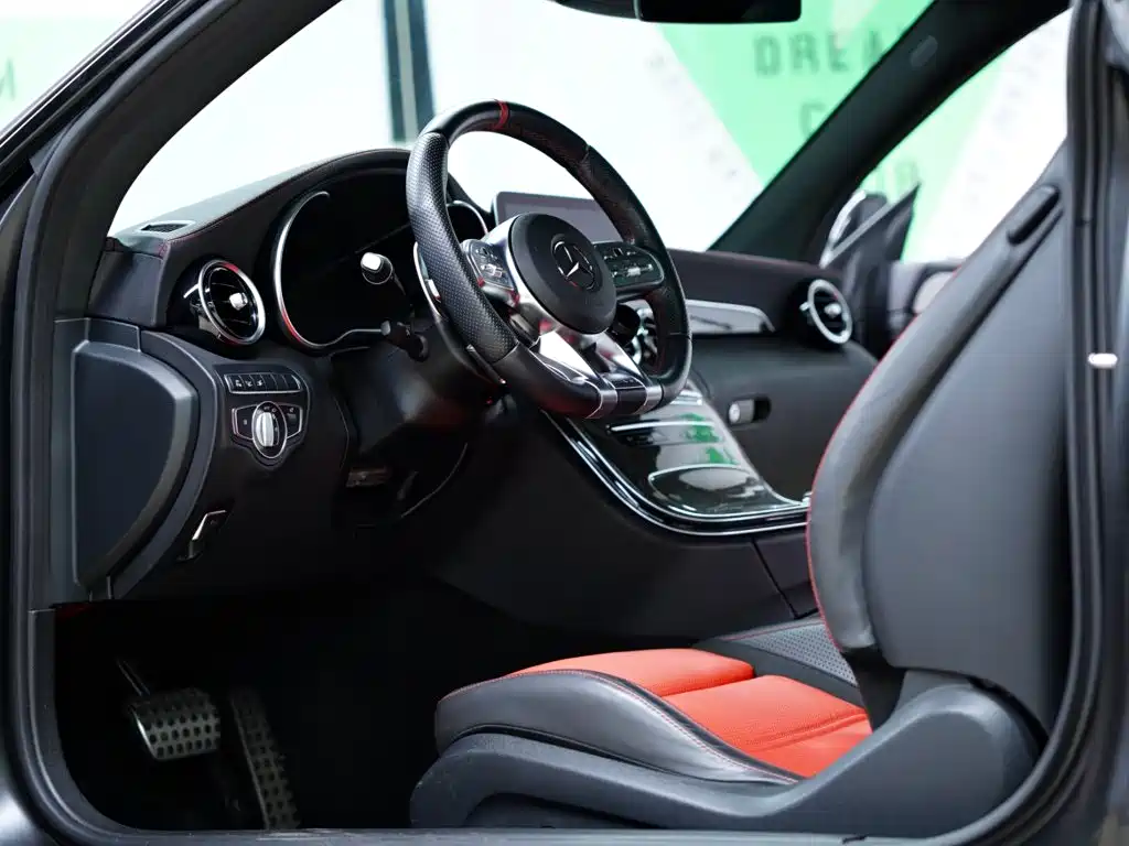 Mercedes-Benz C-Class AMG — миниатюра 29