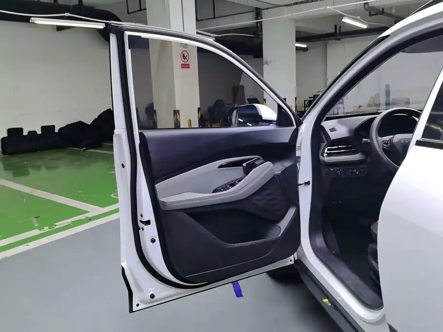 Baojun RS-3 — миниатюра 7
