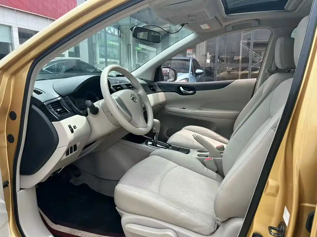 Nissan Tiida — миниатюра 4