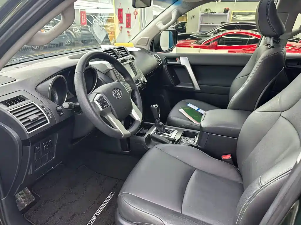 Toyota Prado — миниатюра 6