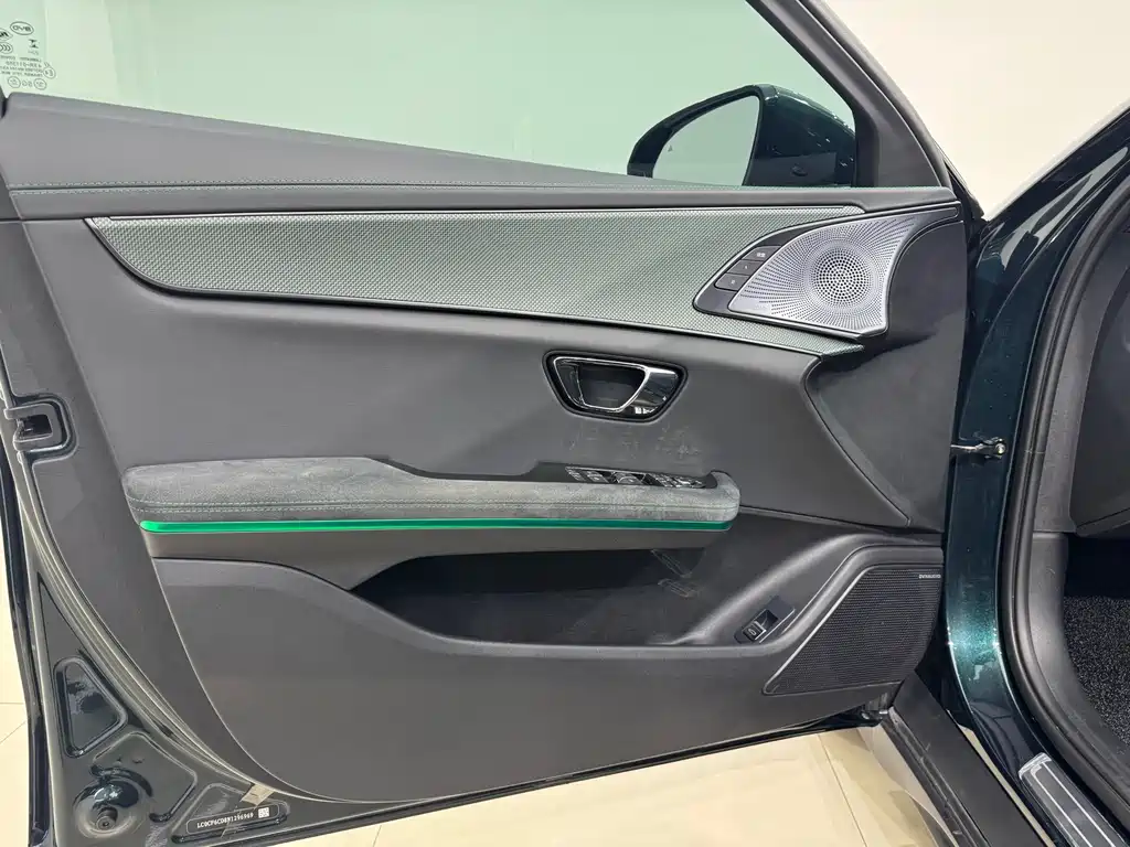 BYD Han 2022 EV 610KM