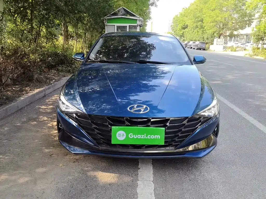 Hyundai Elantra — миниатюра 3