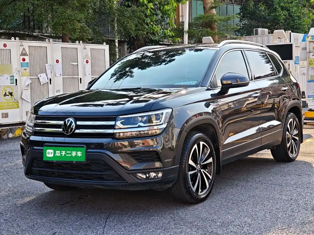 Volkswagen Tharu