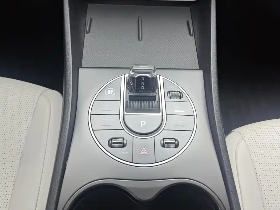 BYD Seal 05 DM-i — миниатюра 16