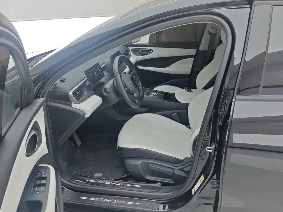 BYD Seal 05 DM-i — миниатюра 9
