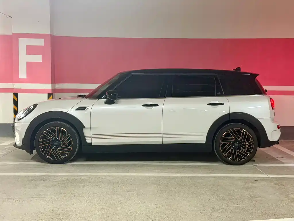MINI Mini Clubman — миниатюра 5
