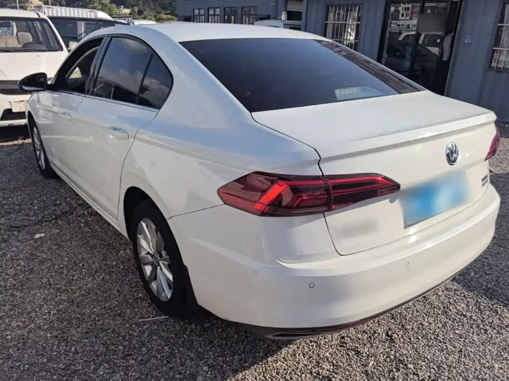 Volkswagen Bora — миниатюра 5