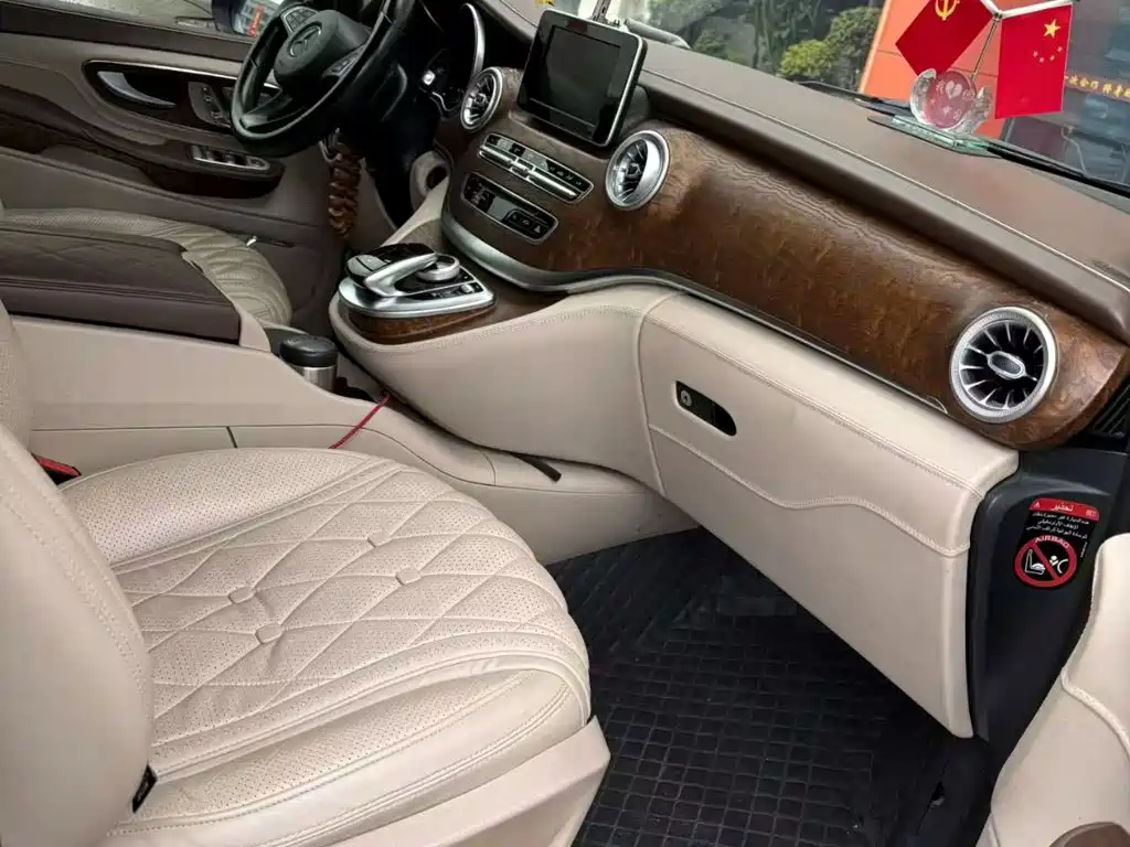 Mercedes-Benz 奔驰V级(进口) — миниатюра 4