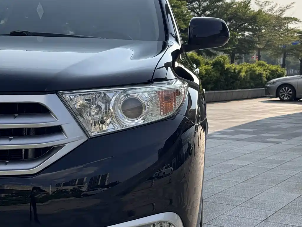 Toyota Highlander — миниатюра 13