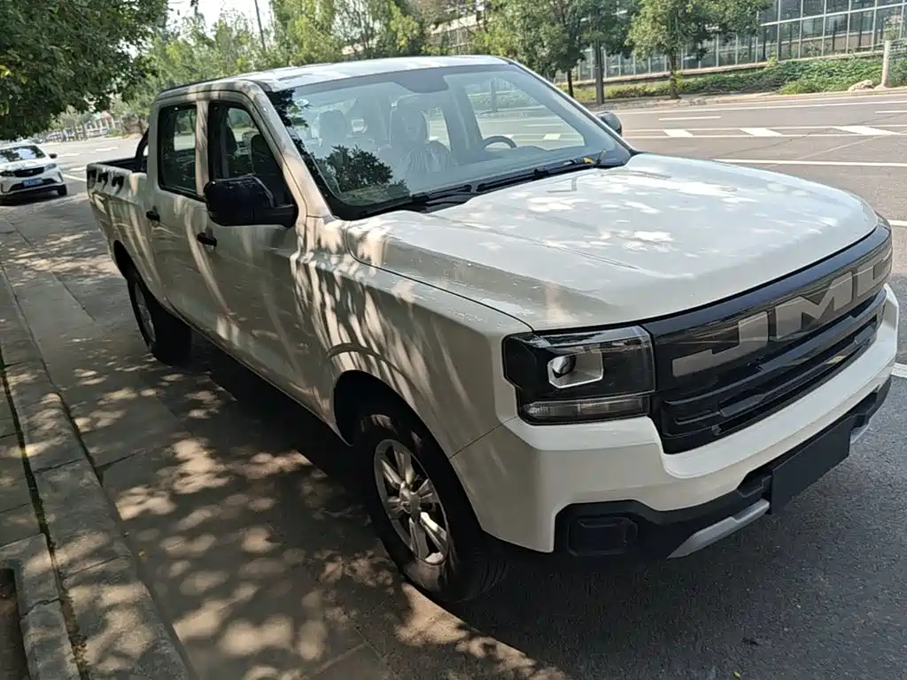 JMC Baodian — миниатюра 4