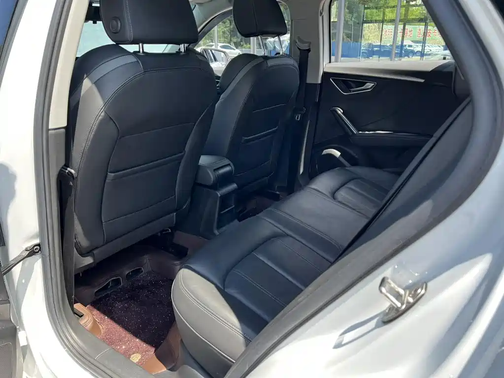 Audi Q2L — миниатюра 7