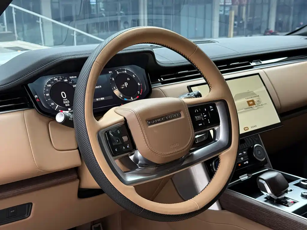 Land Rover Range Rover — миниатюра 4