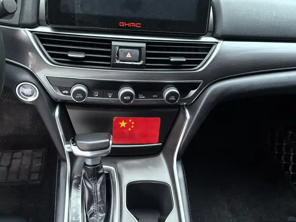 Honda Accord — миниатюра 11