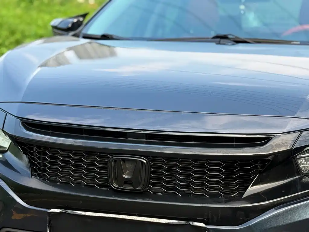 Honda Civic — миниатюра 8