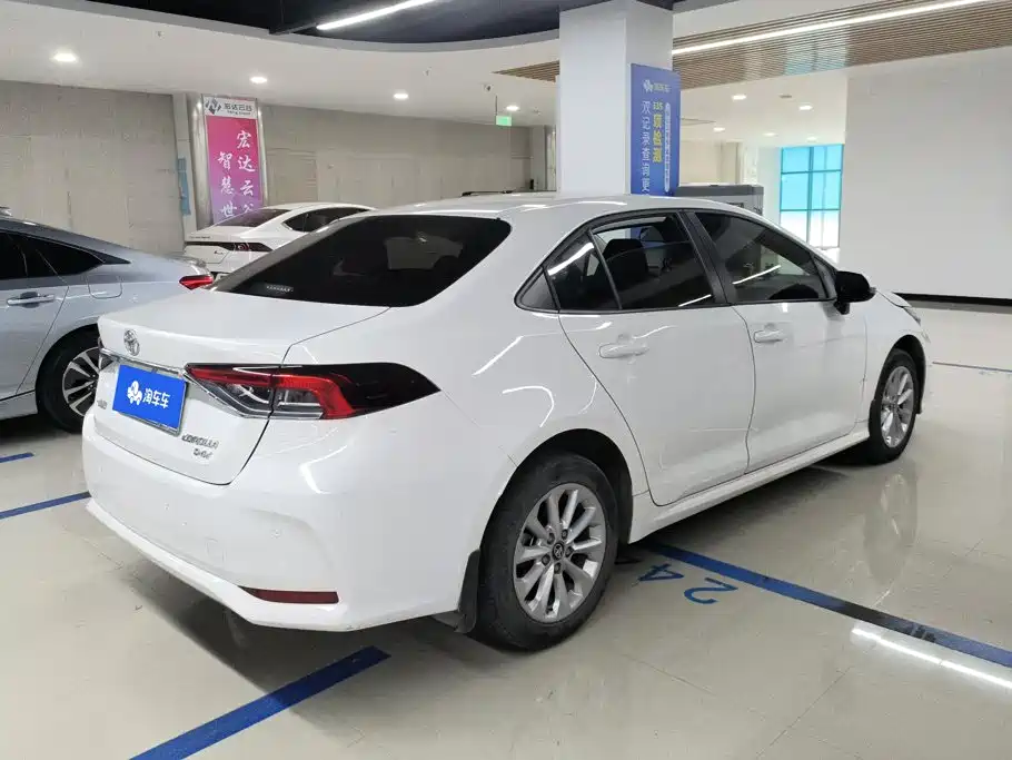 Toyota Corolla — миниатюра 3
