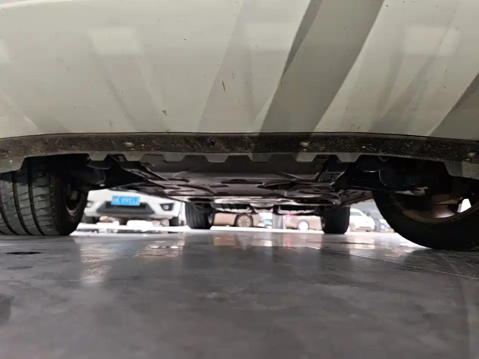 Land Rover Sport — миниатюра 9