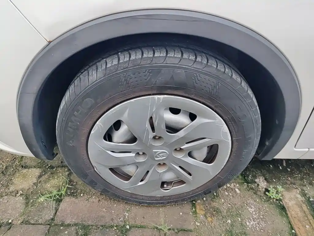 Baojun 310W — миниатюра 23