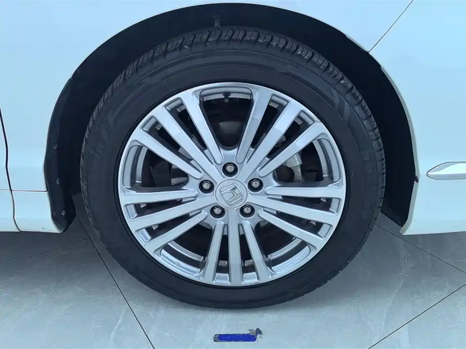 Honda Elysion 2016 2.4L