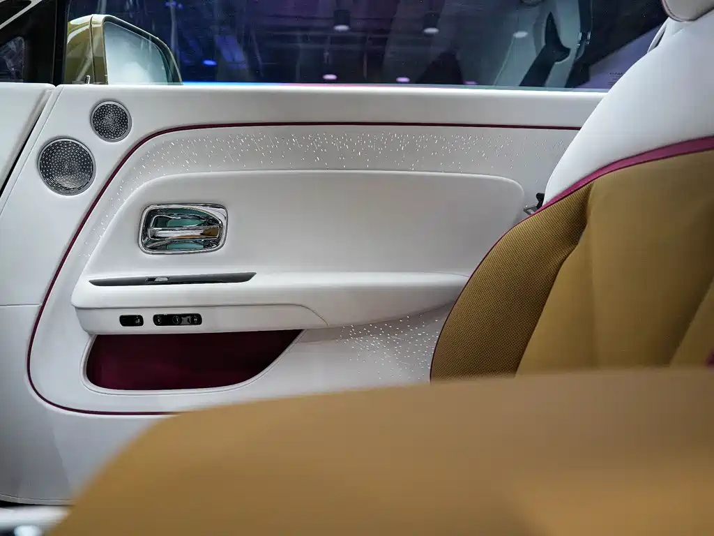 Rolls-Royce — фотографии объявления, Фото 21