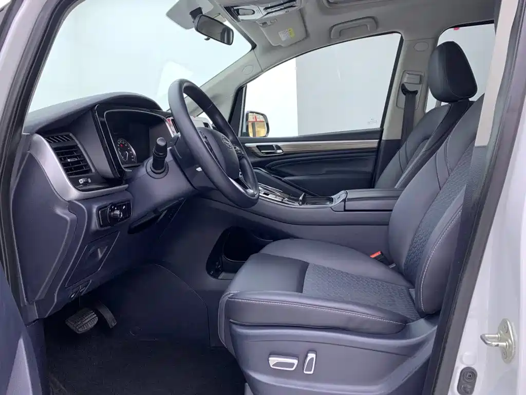 GAC Motor Trumpchi M8 — миниатюра 10
