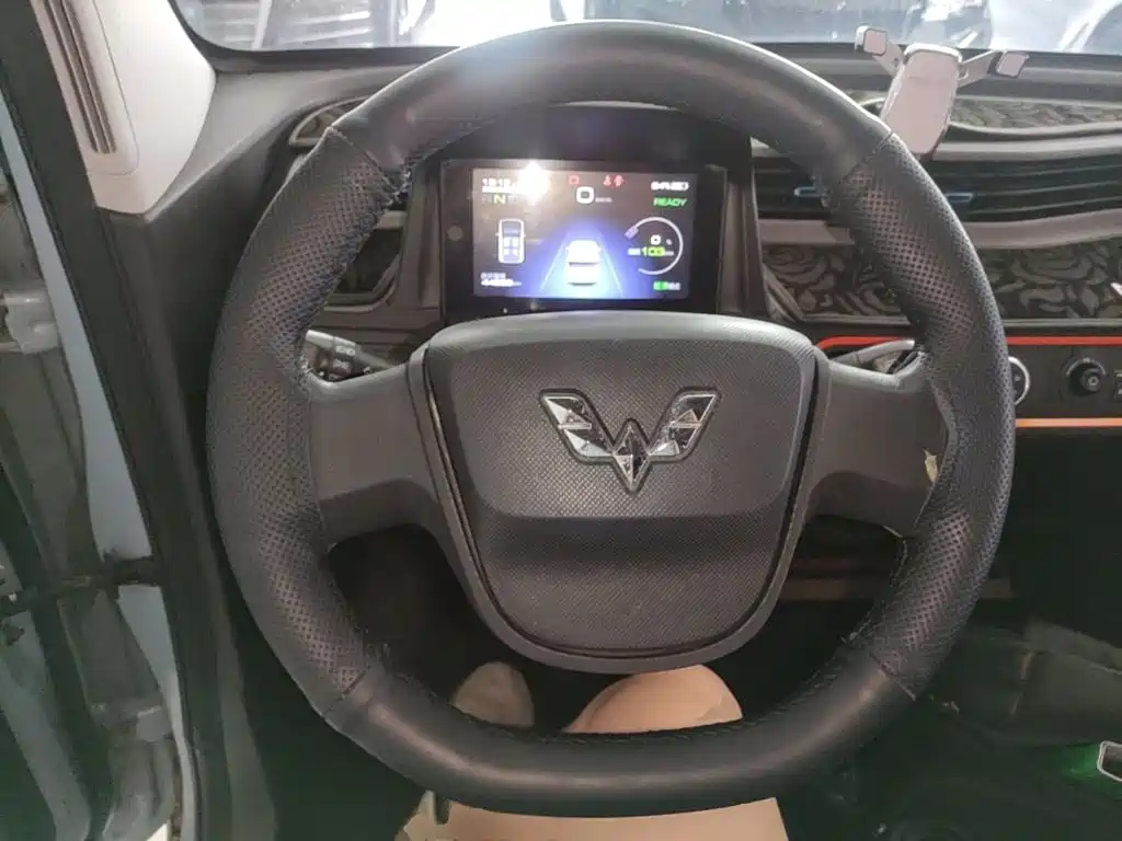 Wuling MINIEV — миниатюра 11