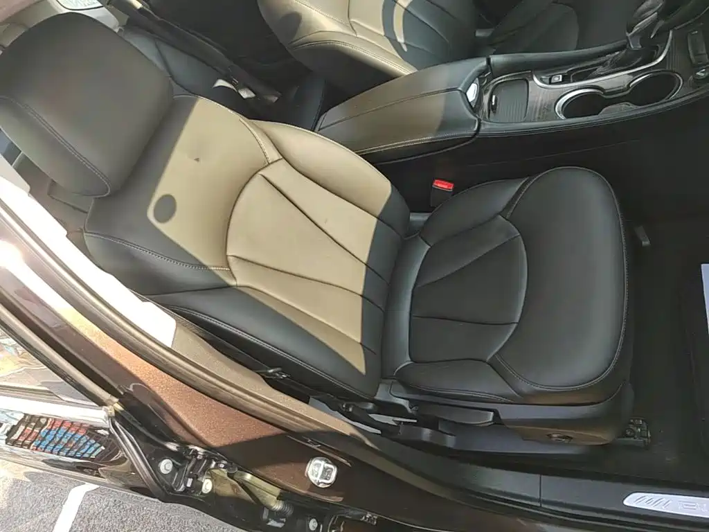 Buick Envision Plus — миниатюра 25