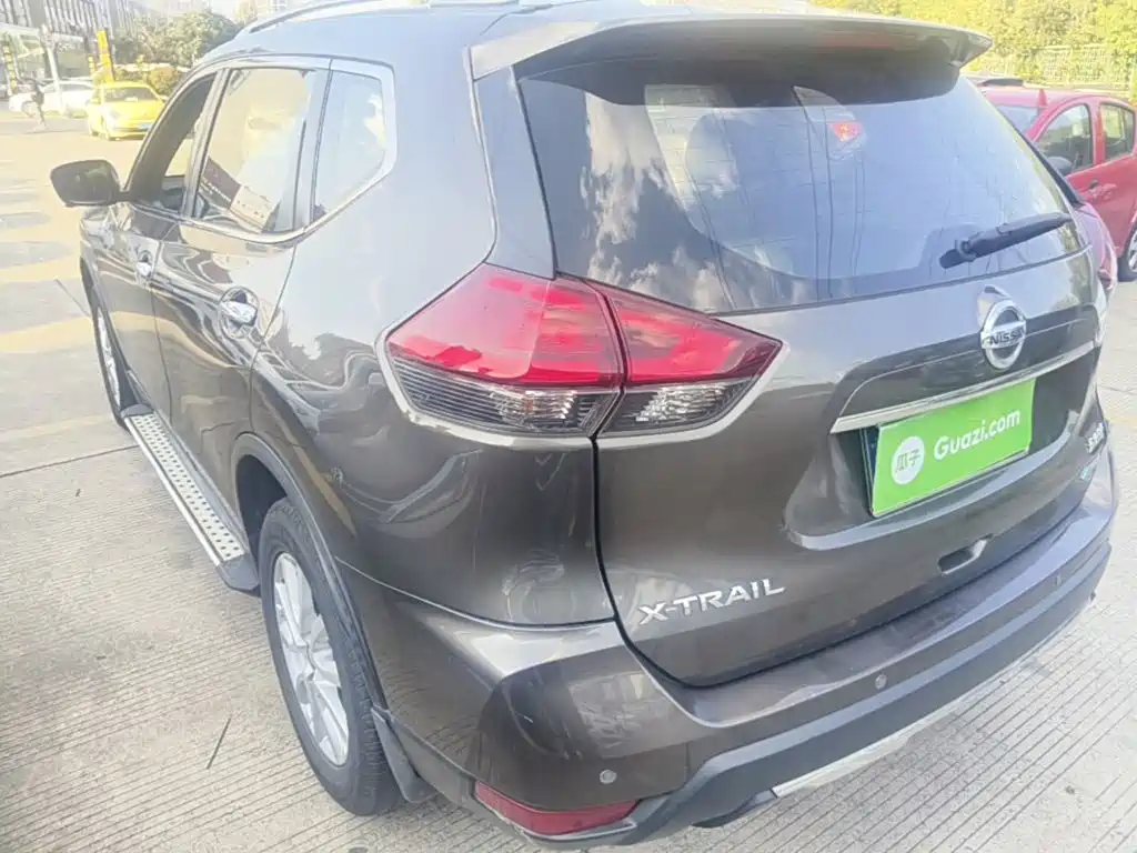 Nissan X-Trail — миниатюра 5