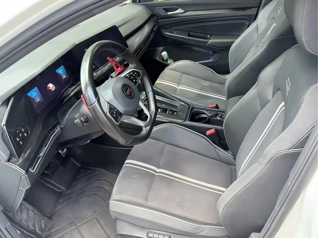 Volkswagen Golf — миниатюра 4