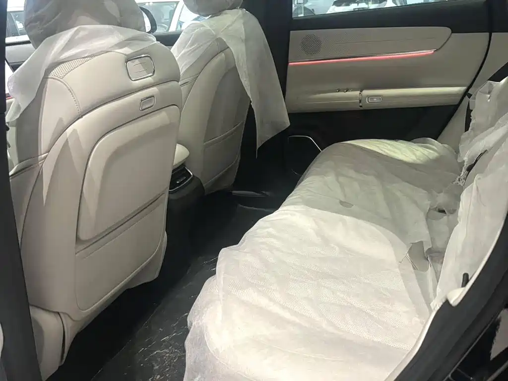 Changan Q07 2025 215