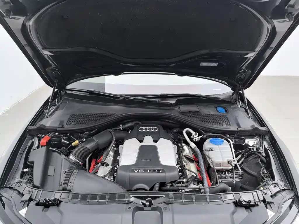 Audi A6L — миниатюра 6