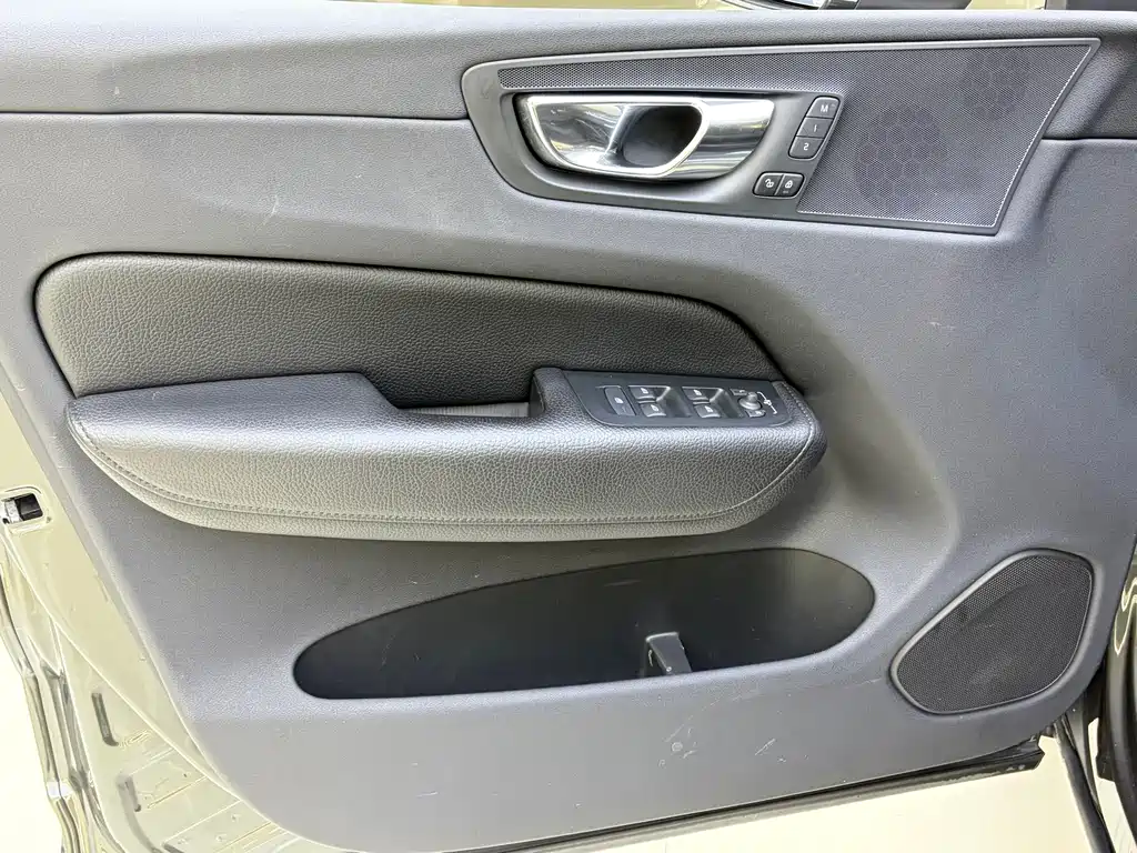 Volvo XC60 2018 T5