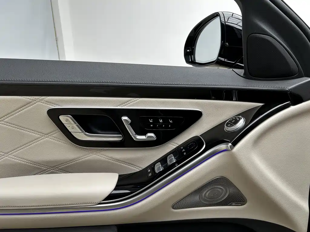 Mercedes-Benz S-Class — миниатюра 5