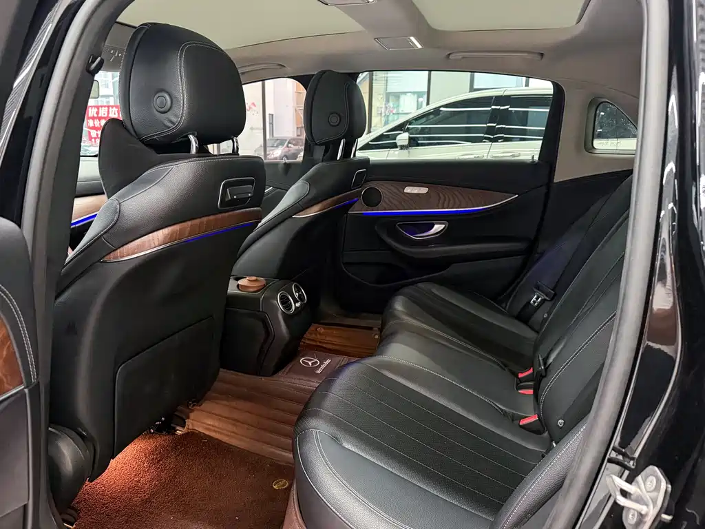Mercedes-Benz E-Class E 2020 E 300 L Fashion