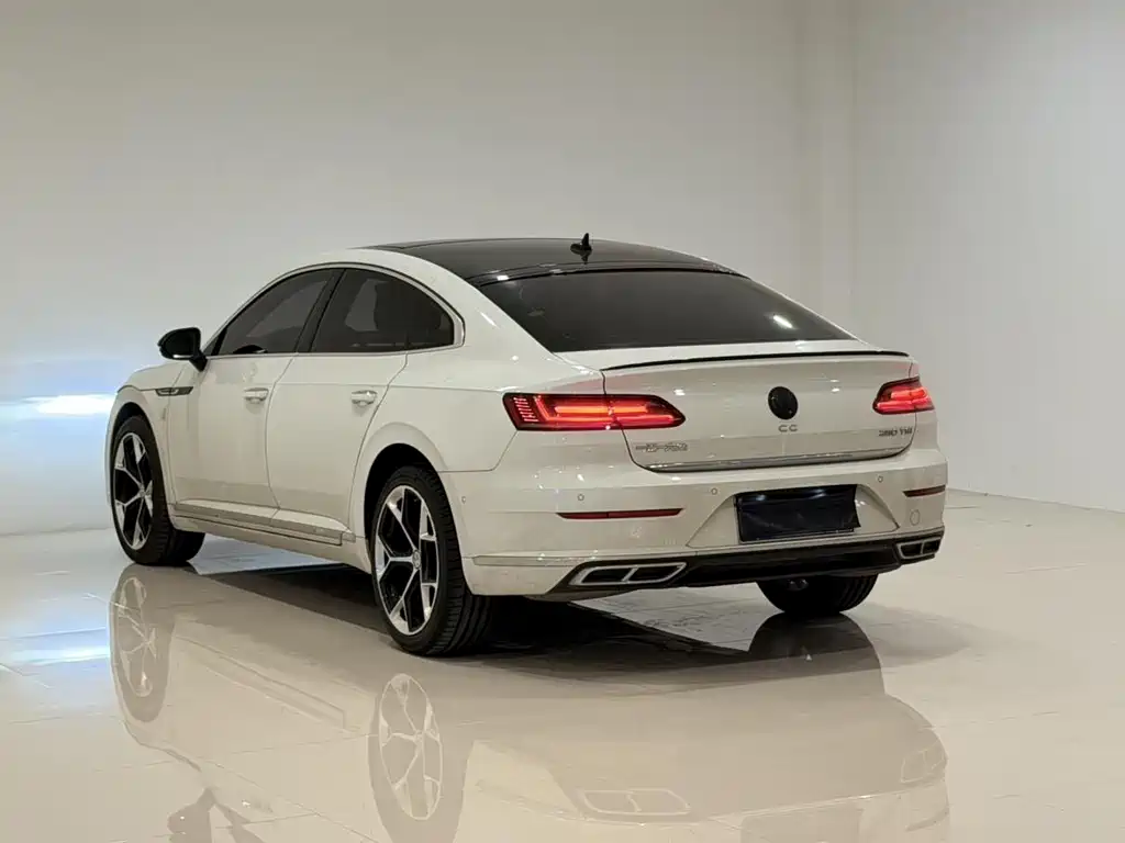 Volkswagen CC — миниатюра 3